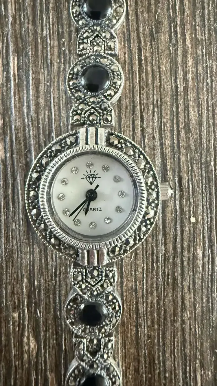 Vintage Sterling Silver 925 Marcasite and Black Onyx Quartz Bracelet Watch